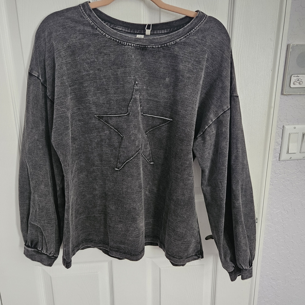 Hayden Black Star Sweatshirt
